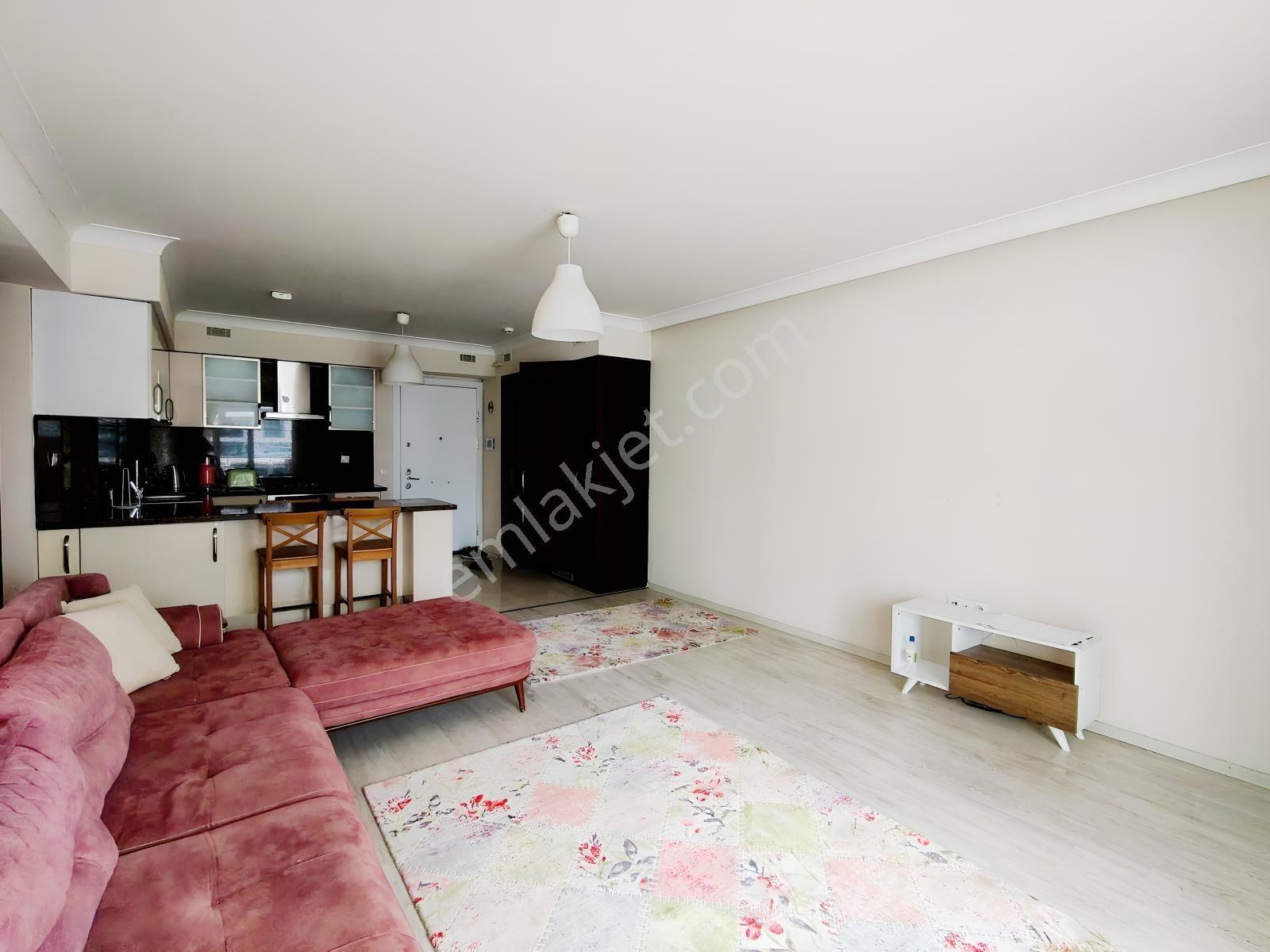 Çankaya Yıldız'da,site İçinde, 1+1, Eşyalı, Kiracısız,satılık - Görsel 32