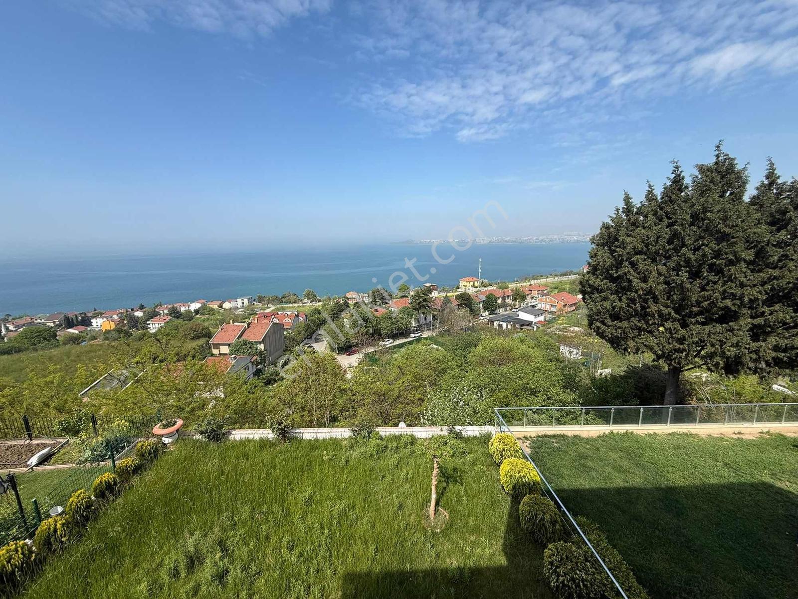 Beylikdüzünde Eşşiz Manzaralı Sitede Satılık Villa - Görsel 18