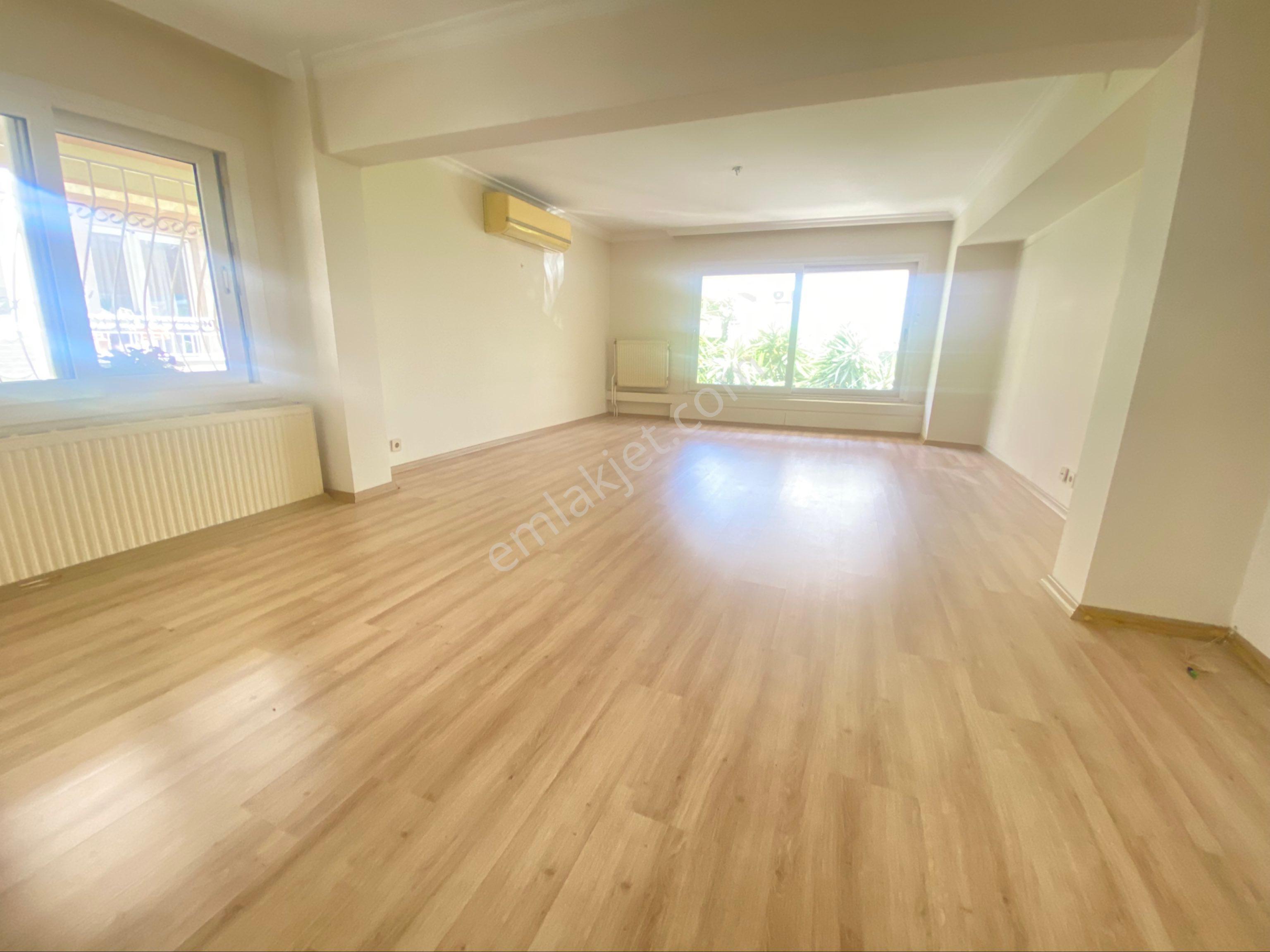 Bostanlı’da Satılık Geniş Dubleks Daire Fırsatı / Otoparklı - Görsel 20