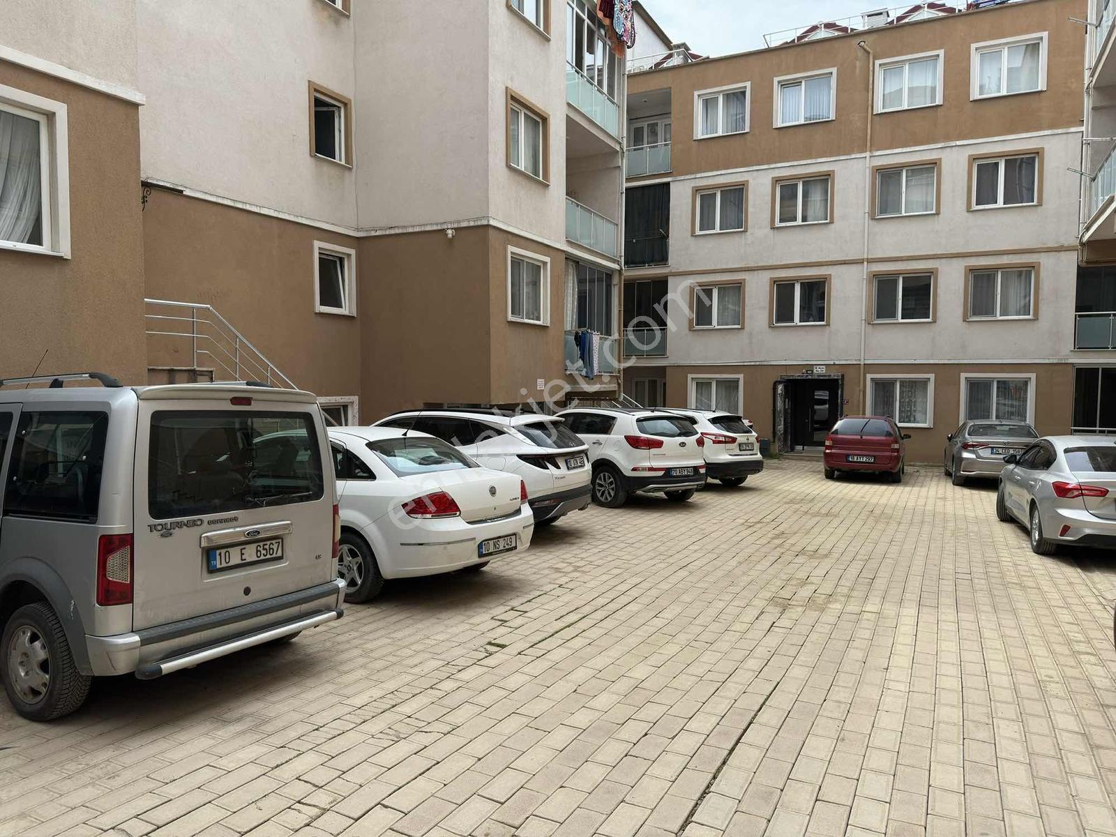 Demir Gyo 17 Eylülde Sitede 1+1 Sıfır Satılık Daire - Görsel 10