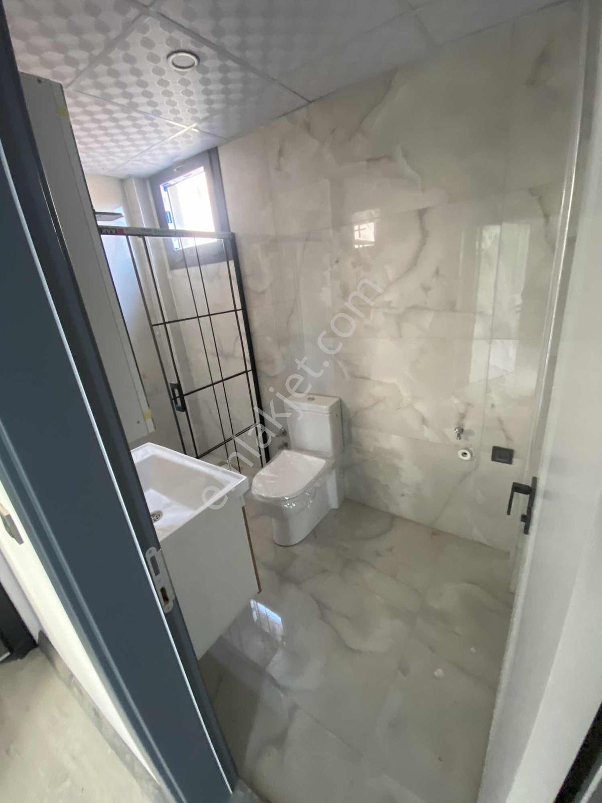 Prestijden Ferah Sıfır Büyük Parka Yakın Aydınlık 1+1 Daire - Görsel 11