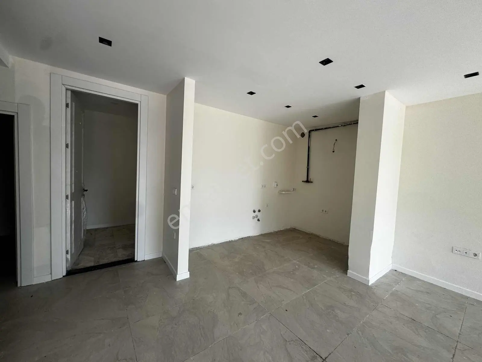 Remax Anka'dan Satılık Site İçinde Müstakil Villa - Görsel 33