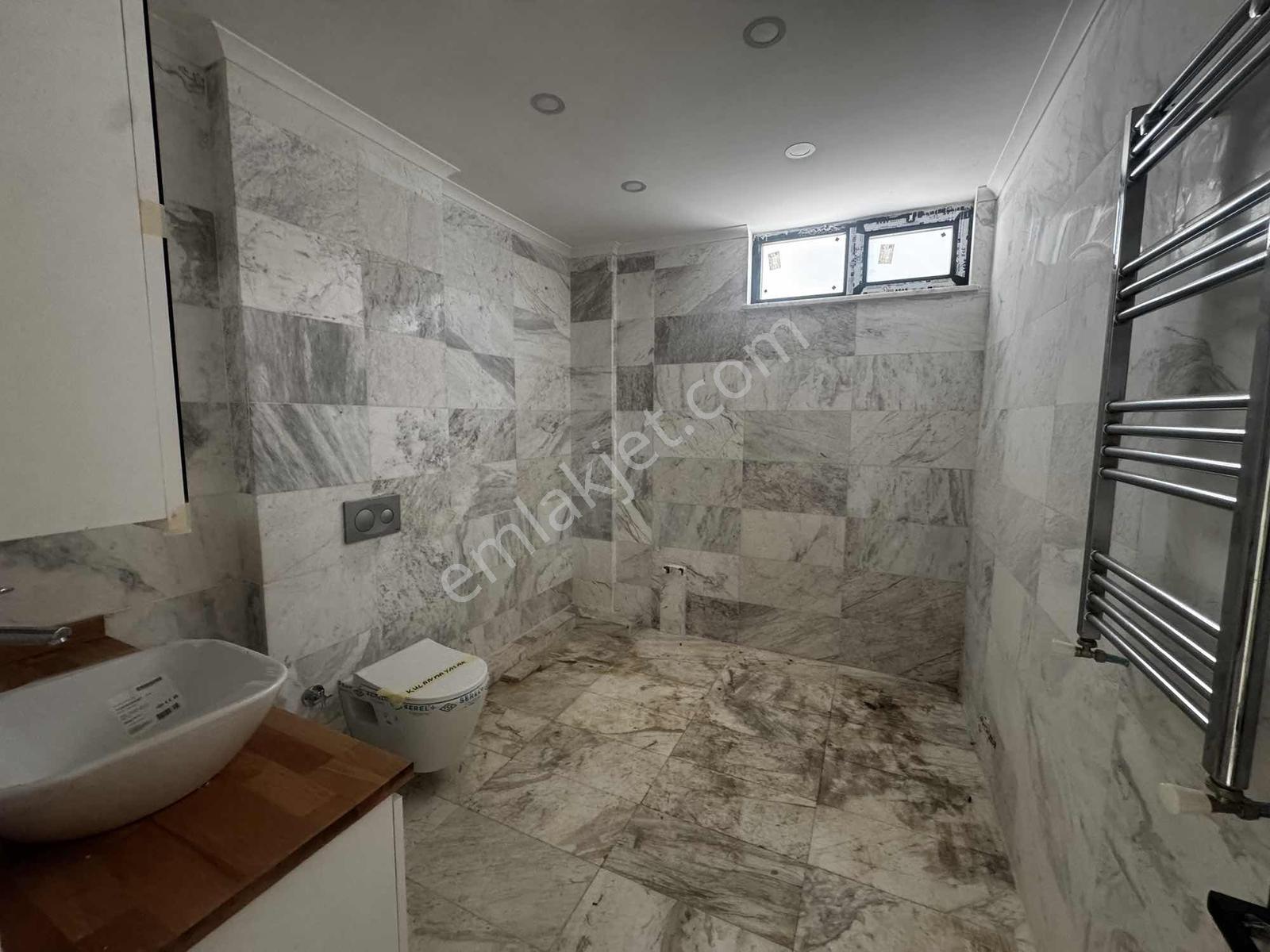 Remax Anka'dan Satılık Site İçinde Müstakil Villa - Görsel 19