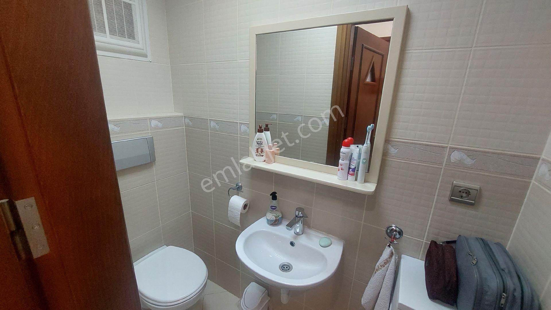 Kuşadası Türkmende Marina Mevkiinde Havuzlu Sitede Satılık 3+1 145 M2 Daire - Görsel 25