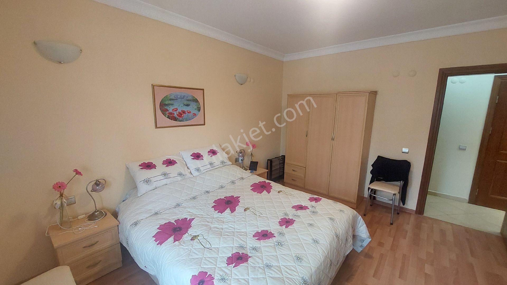 Kuşadası Türkmende Marina Mevkiinde Havuzlu Sitede Satılık 3+1 145 M2 Daire - Görsel 23