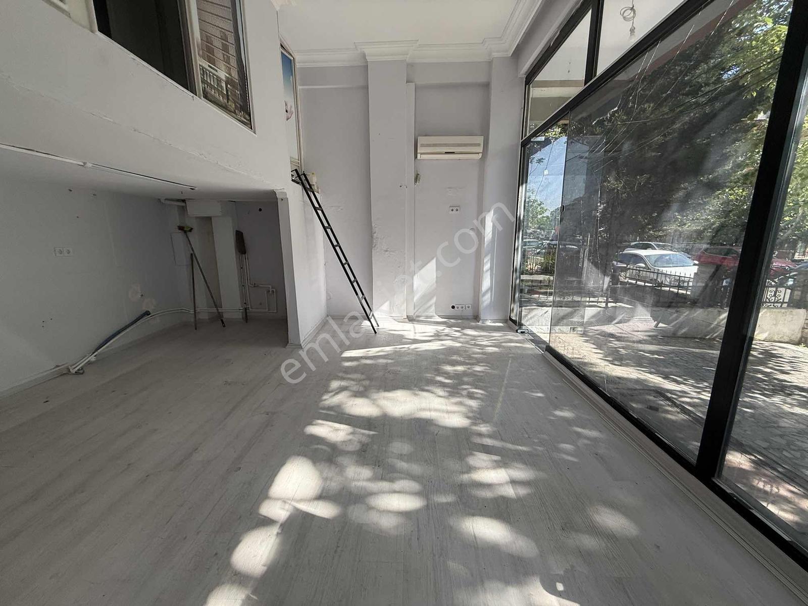 Düz Giriş Asma Katlı 50 M² Kiralık Dükkan - Görsel 11