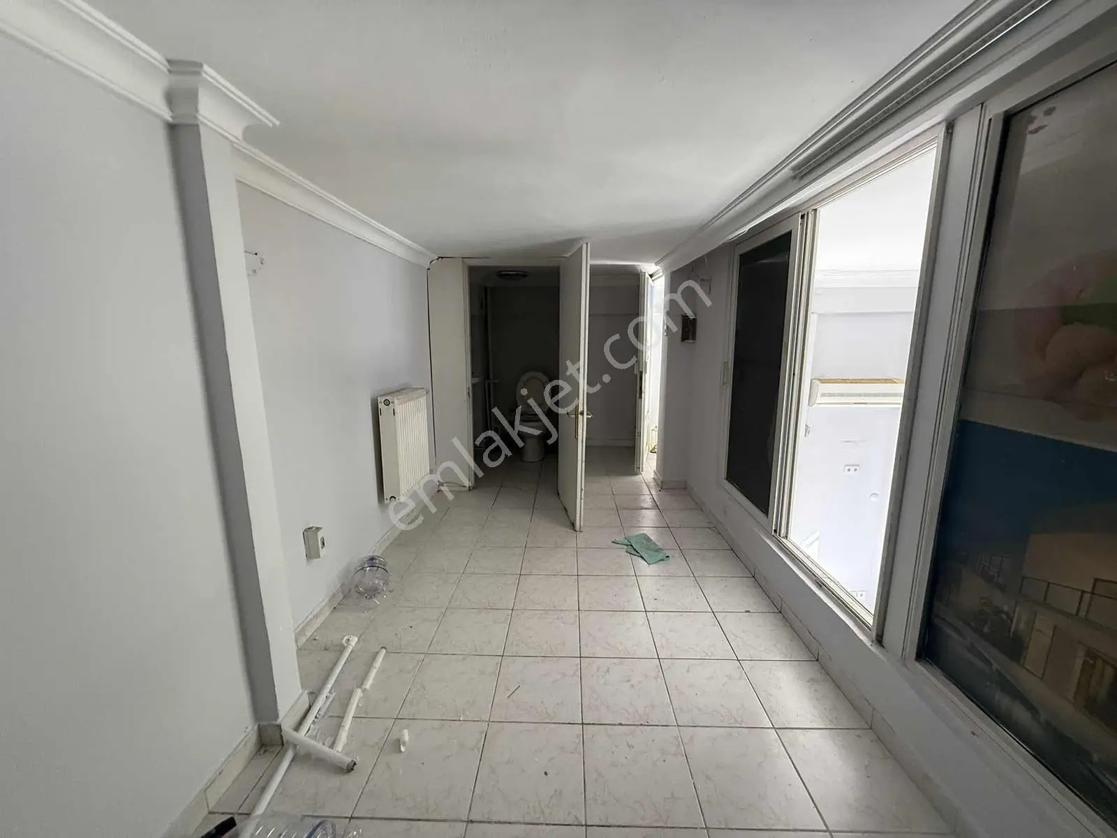 Düz Giriş Asma Katlı 50 M² Kiralık Dükkan - Görsel 7
