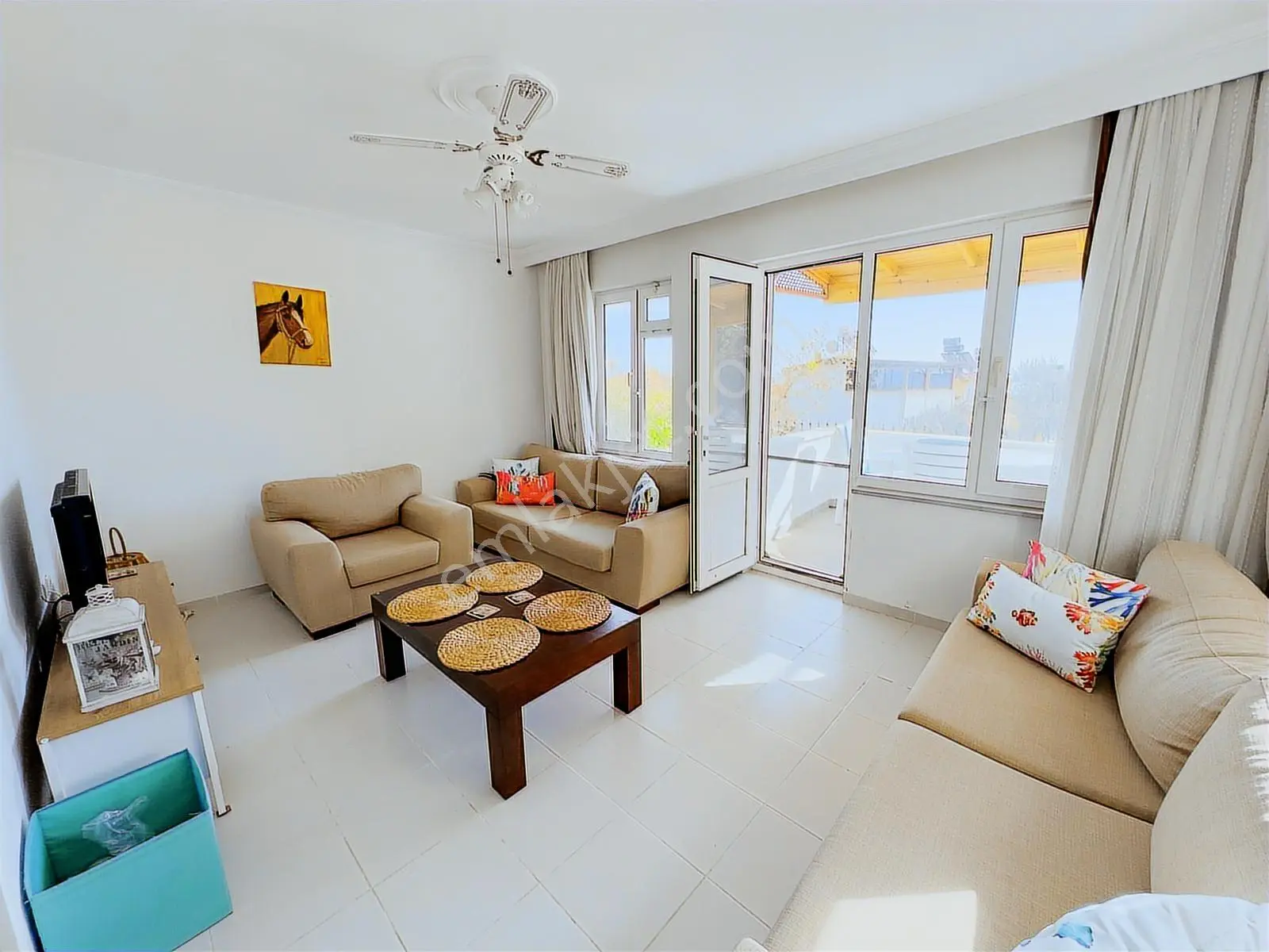 Altınoluk Narlı' Da 3+1 Deniz Manzaralı Satılık Tripleks Villa