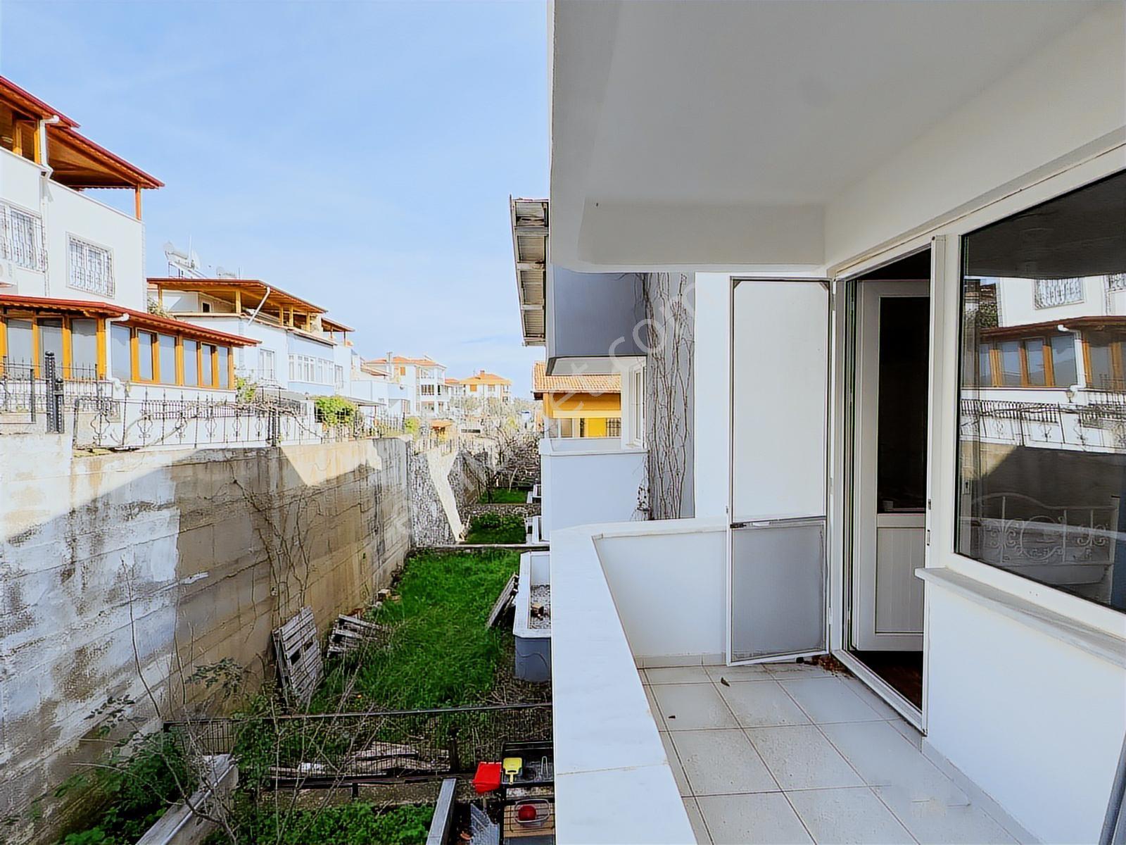 Altınoluk Narlı' Da 3+1 Deniz Manzaralı Satılık Tripleks Villa - Görsel 16