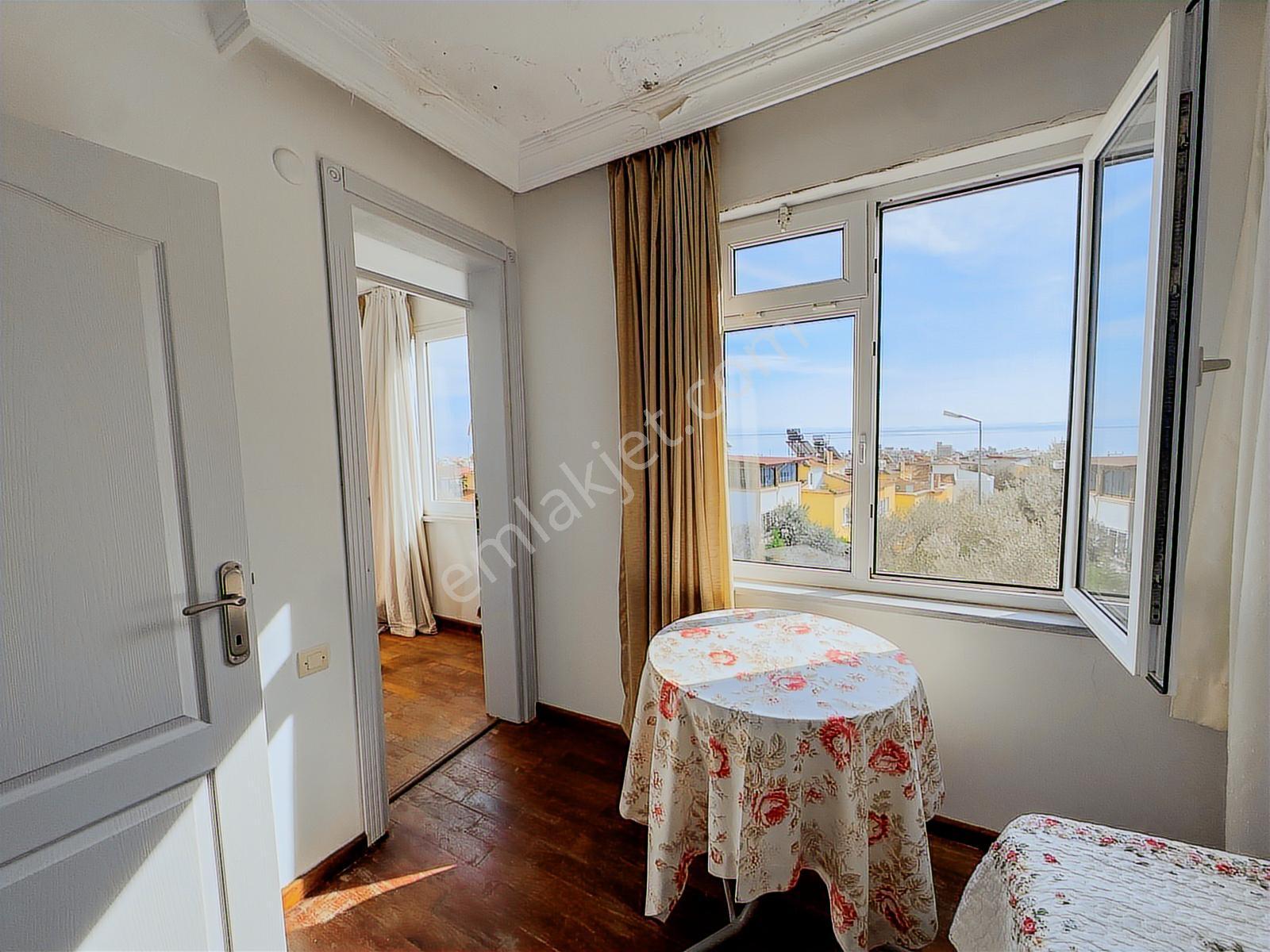 Altınoluk Narlı' Da 3+1 Deniz Manzaralı Satılık Tripleks Villa - Görsel 18