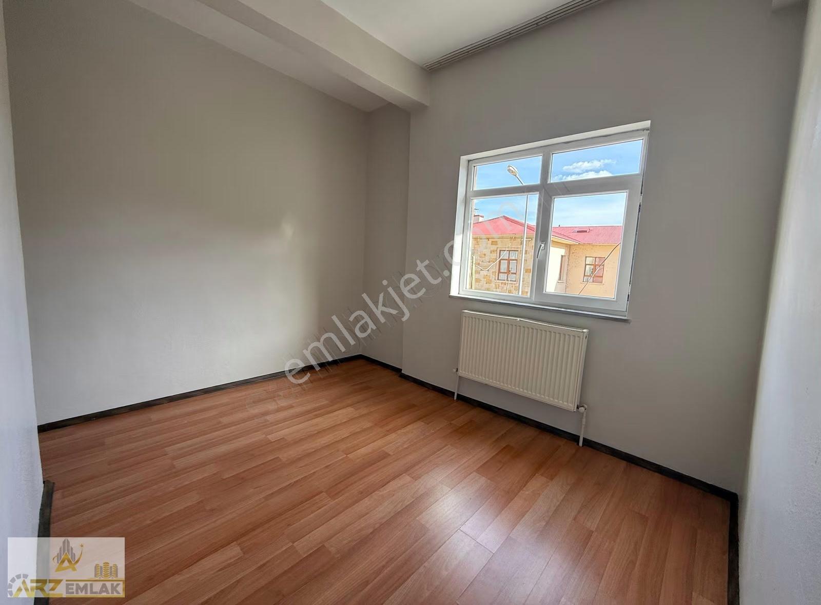 Merkez Çarşıda 2+1 Kiralık Daire Arz Emlaktan - Görsel 10