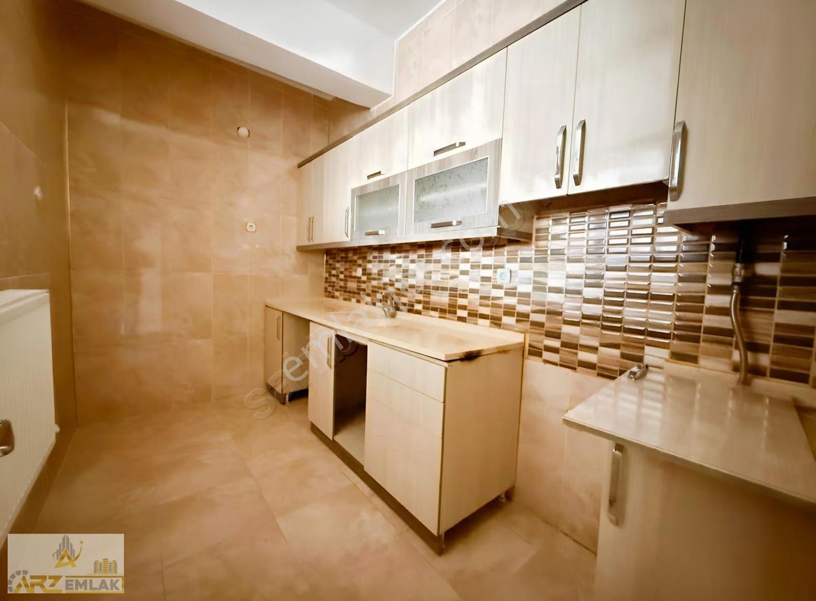 Merkez Çarşıda 2+1 Kiralık Daire Arz Emlaktan - Görsel 6