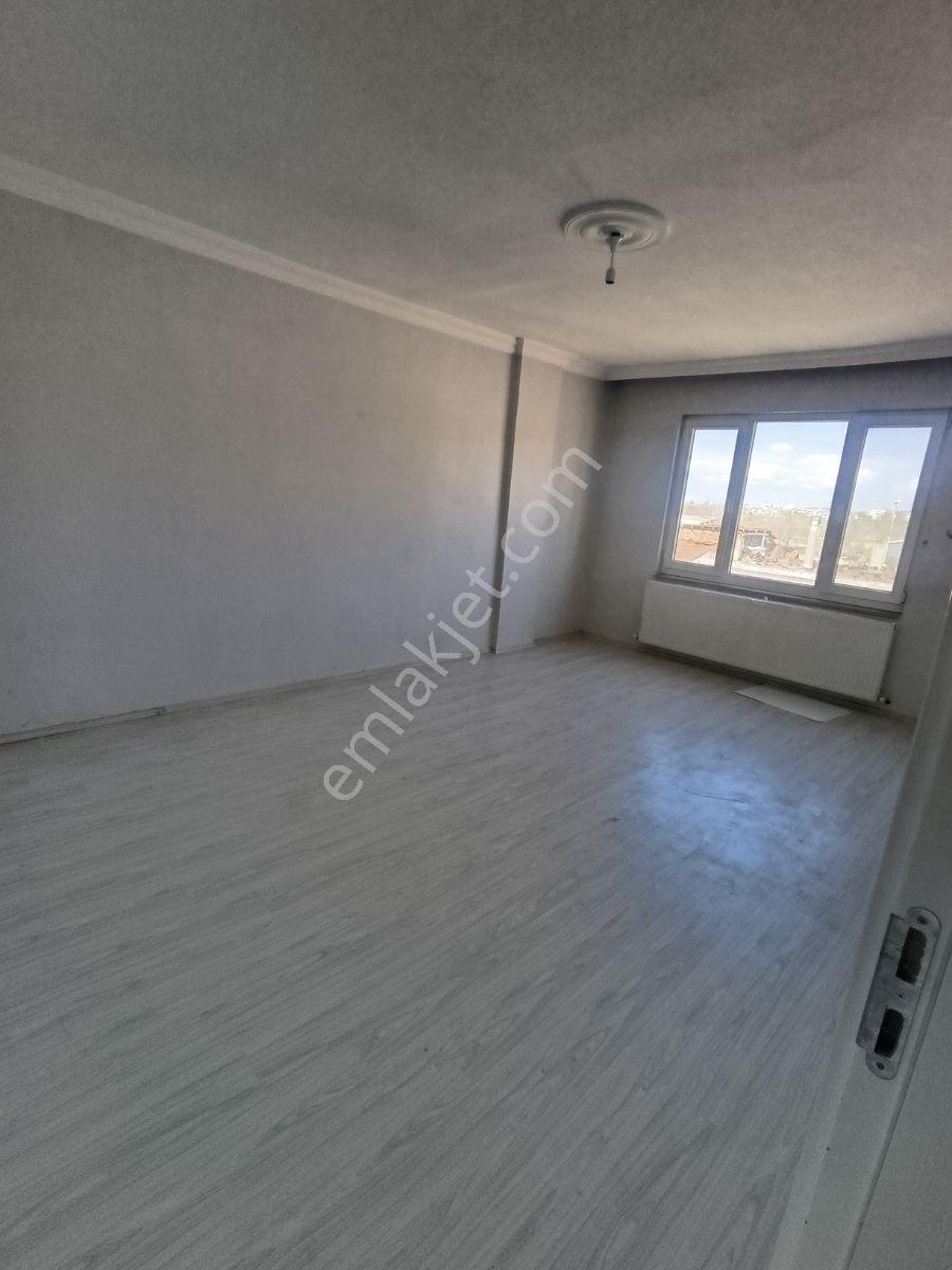Susurluk'ta Masrafsız Bu Fiyata Yok !!! 2+1 Kombili 100m2 - Görsel 9