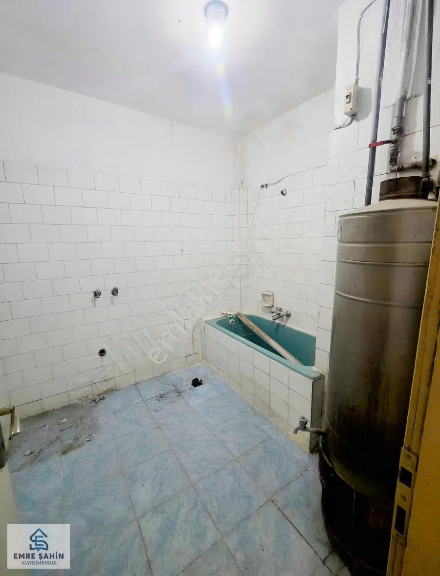 Aydınlıkevler Mah. Arakat Semt Pazarı Yanı Satılık Geniş Daire - Görsel 18