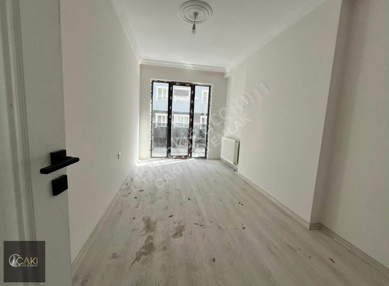 Çakı Yapı Emlaktan Merkezi Konumda Kiralık 1+1 Daire - Görsel 15