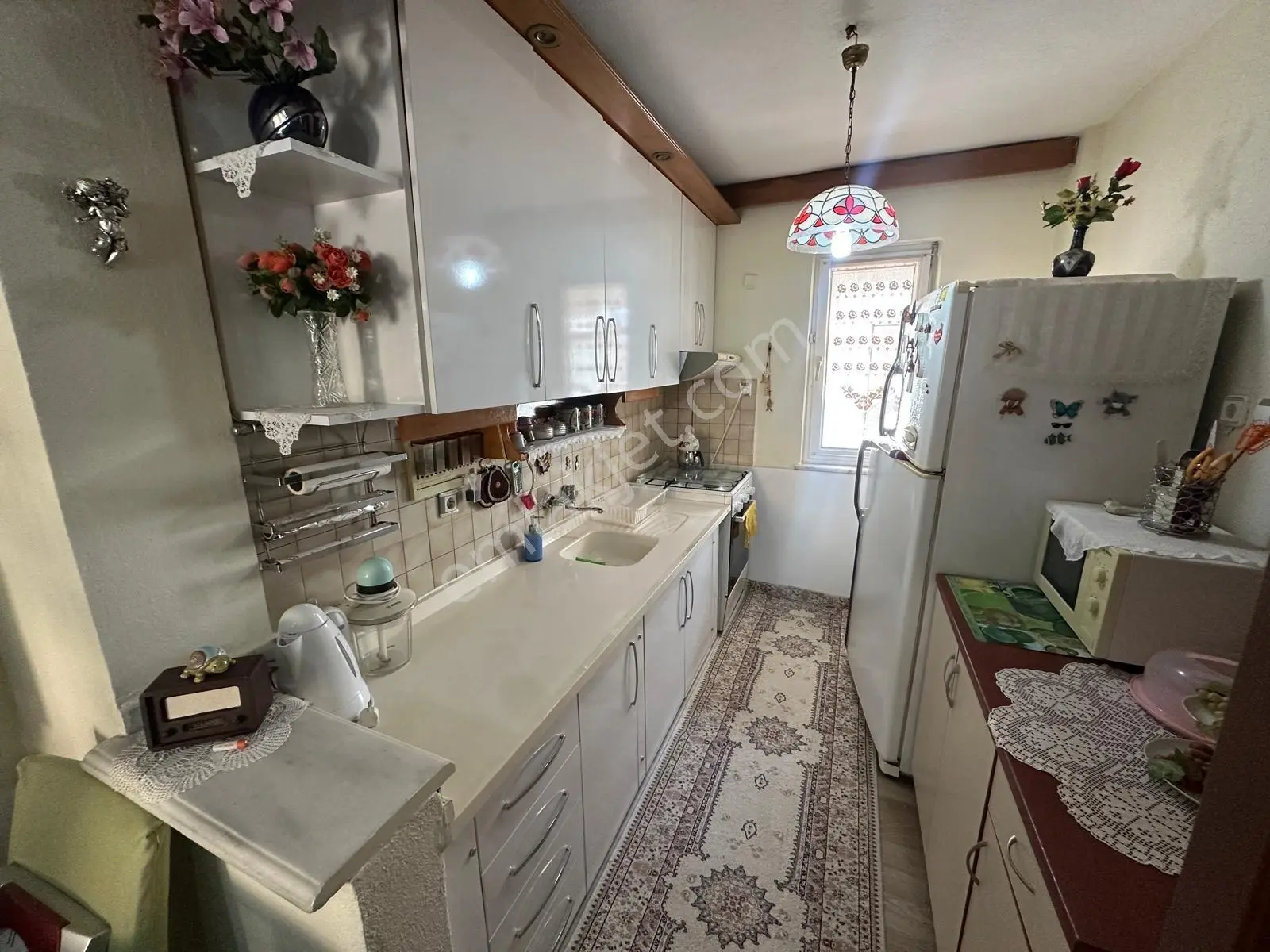 Akçay'da Müstakil Geniş Bahçeli Satlık Tripleks Villa - Görsel 5