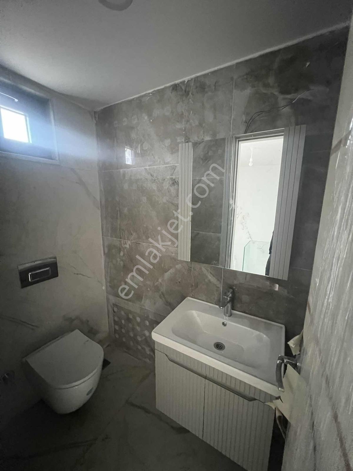 Altınoluk Fenerde 5+1 Denize Sıfır Sitede Müstakil Villa - Görsel 24