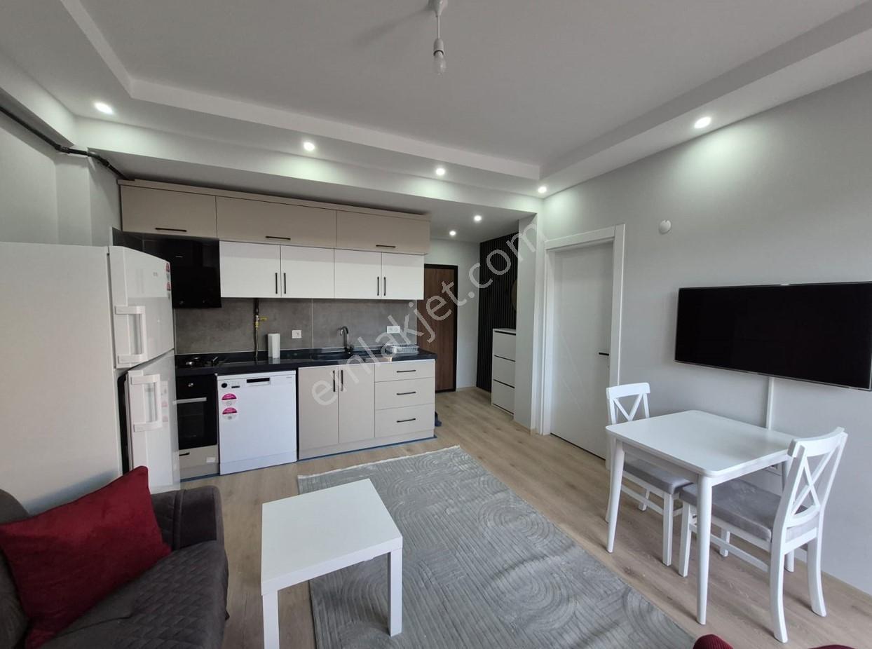 Kw Zena'dan Burhaniye Bahçelievlerde Kiralık Eşyalı 1+1 Daire