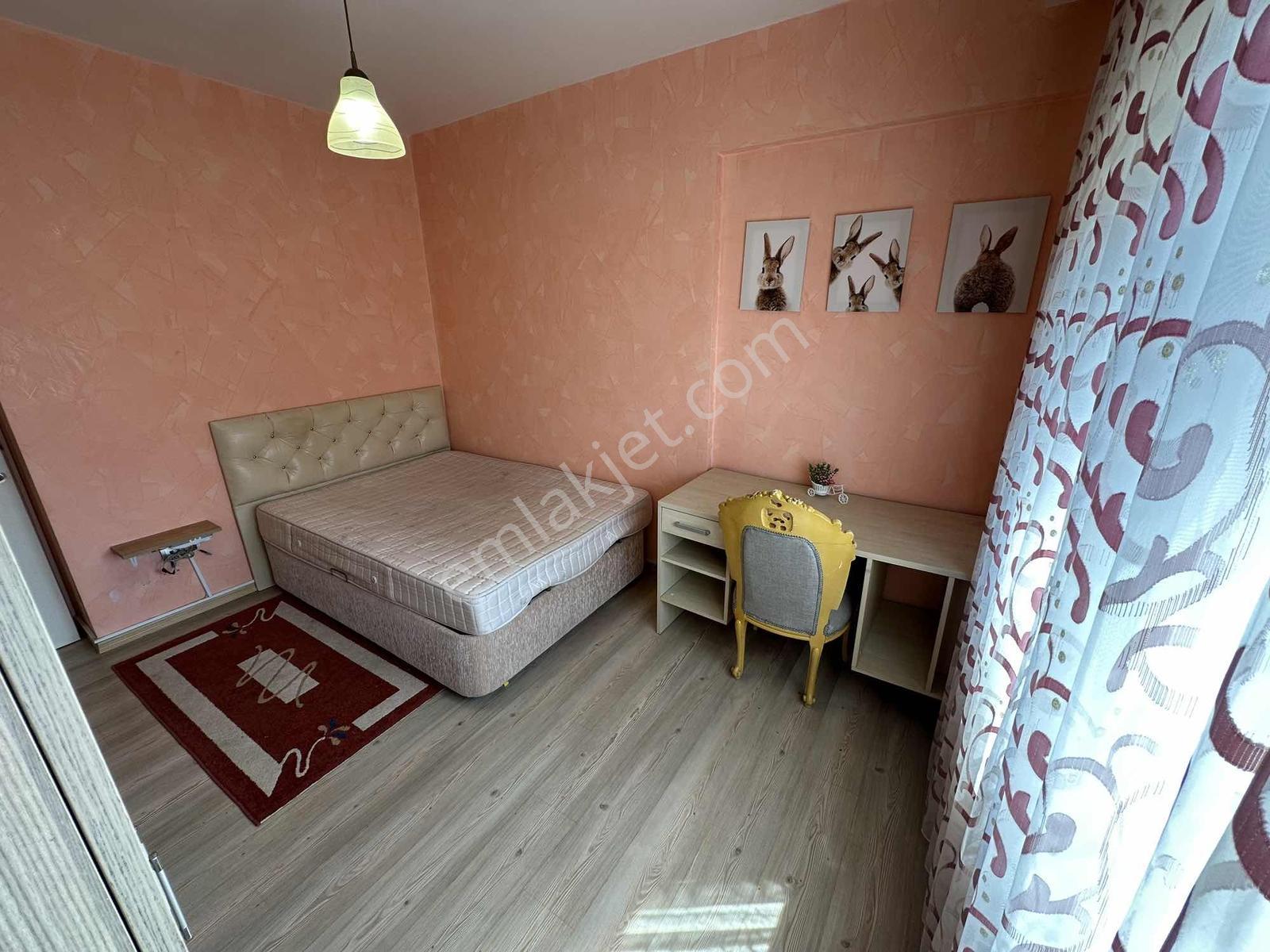 Havuzlu Sitede Ara Katta 2+1 Full Eşyalı Geniş Daıre - Görsel 28