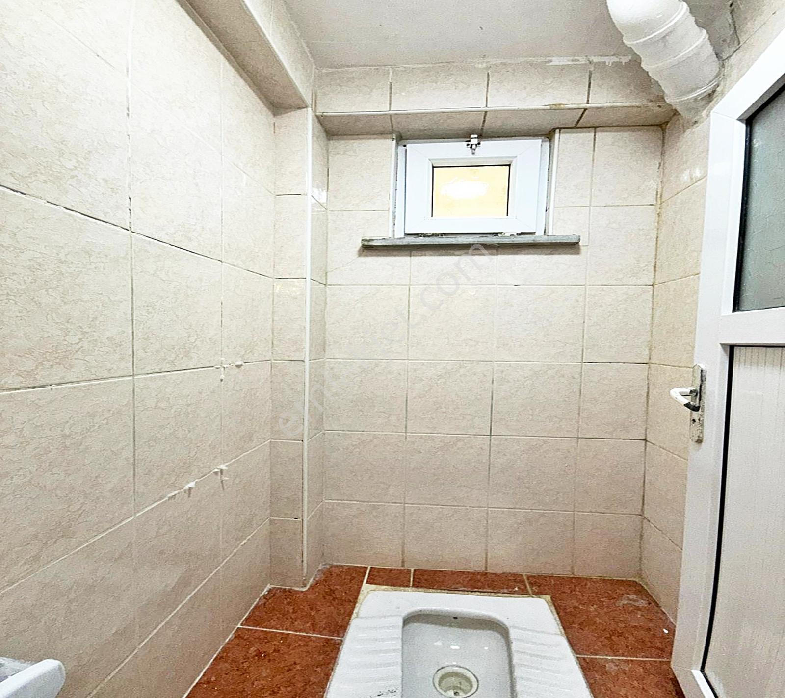 Kıraç Hürriyet Mahallesi Bahçeli Bahçe Kat 2+1 115m2 2.195.000tl - Görsel 29