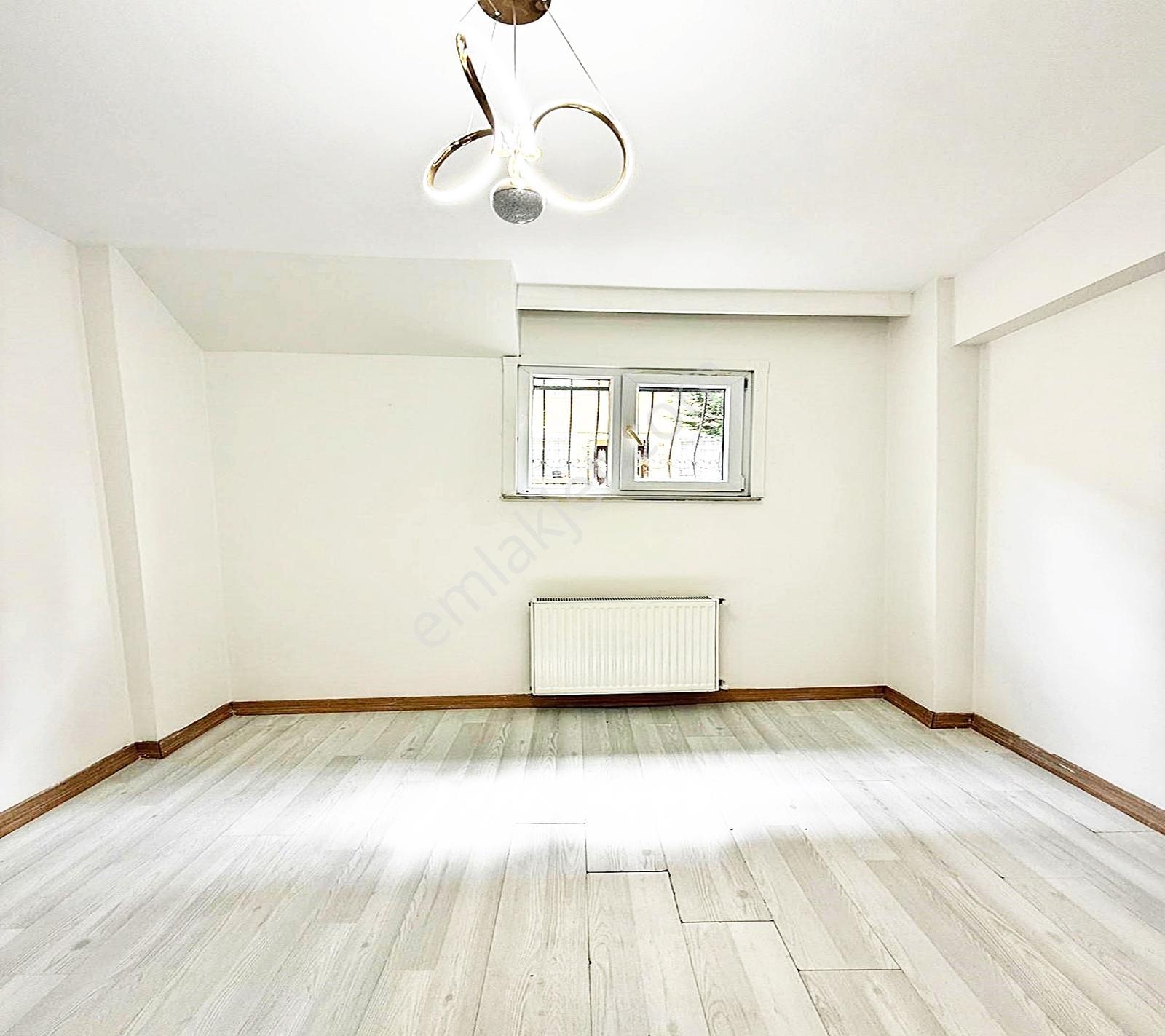 Kıraç Hürriyet Mahallesi Bahçeli Bahçe Kat 2+1 115m2 2.195.000tl - Görsel 13