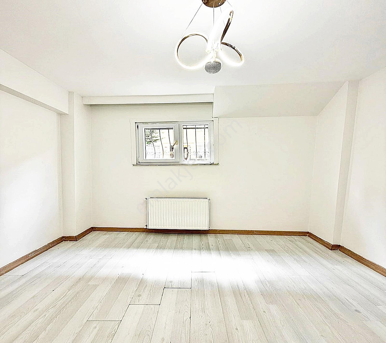 Kıraç Hürriyet Mahallesi Bahçeli Bahçe Kat 2+1 115m2 2.195.000tl - Görsel 2