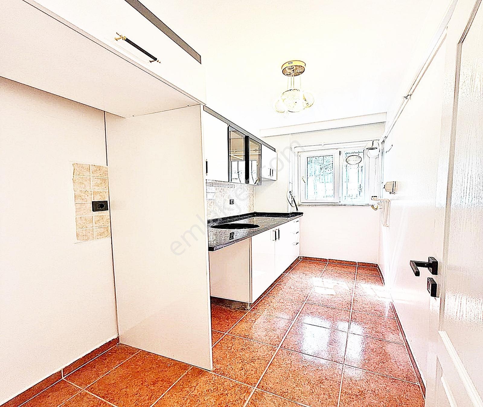 Kıraç Hürriyet Mahallesi Bahçeli Bahçe Kat 2+1 115m2 2.195.000tl - Görsel 20