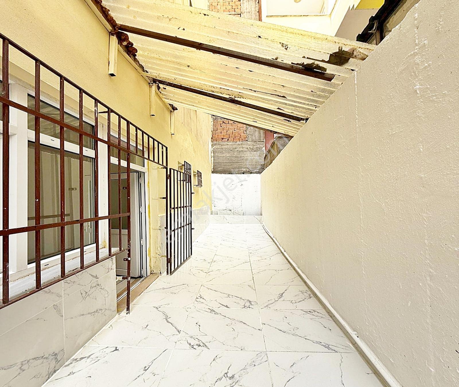 Kıraç Hürriyet Mahallesi Bahçeli Bahçe Kat 2+1 115m2 2.195.000tl - Görsel 9