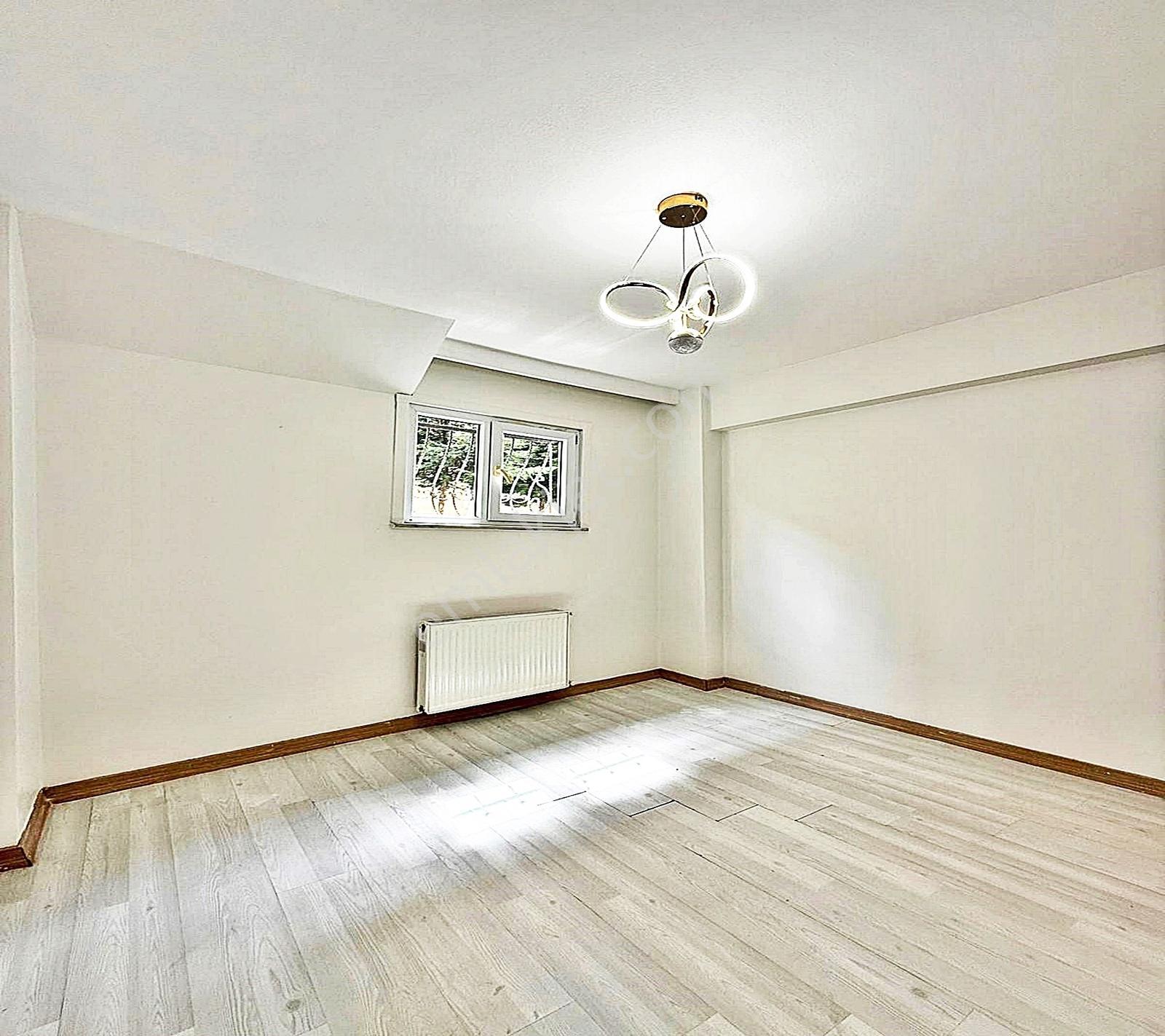 Kıraç Hürriyet Mahallesi Bahçeli Bahçe Kat 2+1 115m2 2.195.000tl - Görsel 14