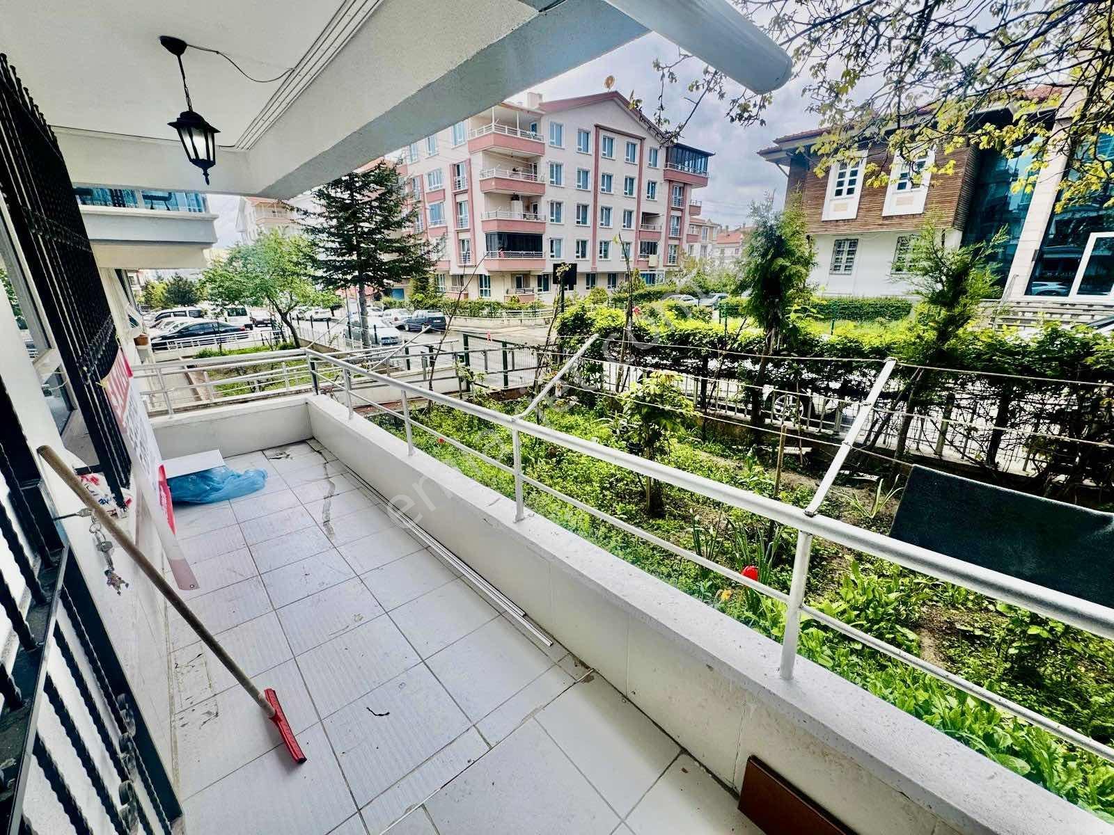 Avantaj'dan Küçük Kayaşta Cadde Dibi Geniş 3+1 Full Yapılı Daire - Görsel 12