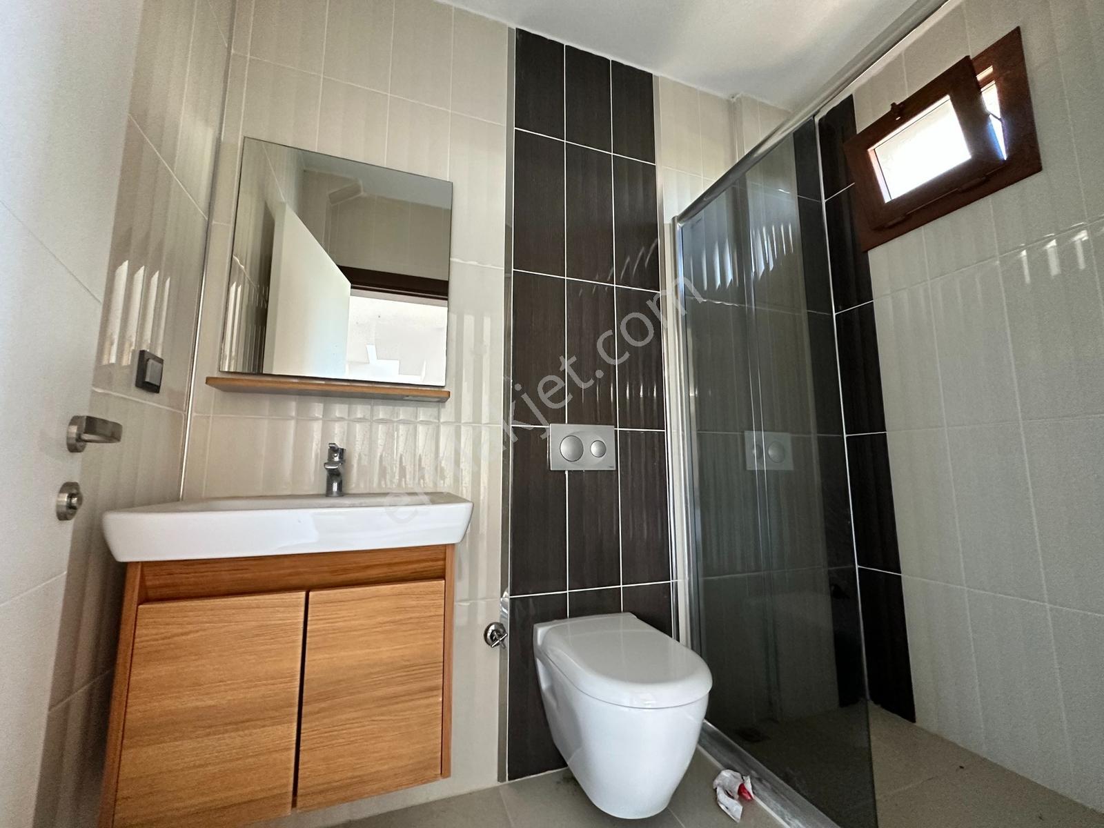 Altınova Sahilde 4+1 Satılık Villa - Görsel 28