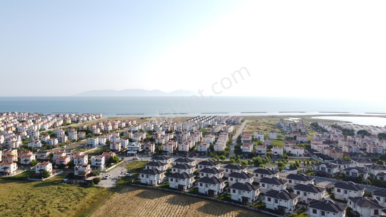 Altınova Sahilde 4+1 Satılık Villa - Görsel 6
