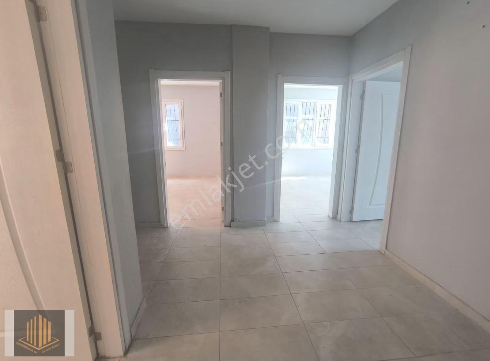 Sağlam'dan Fevzipaşa'da 2+1 Yeni Boyalı Tek Katlı Kiralık Ev - Görsel 5