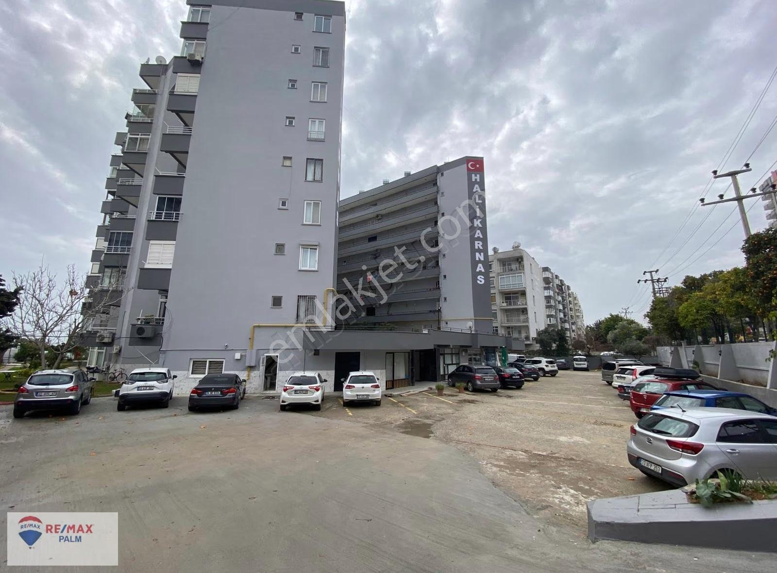 Remax Palm'den Akdeniz Mah. Halikarnas Tatil Sit.'de Satılık 2+1 - Görsel 7