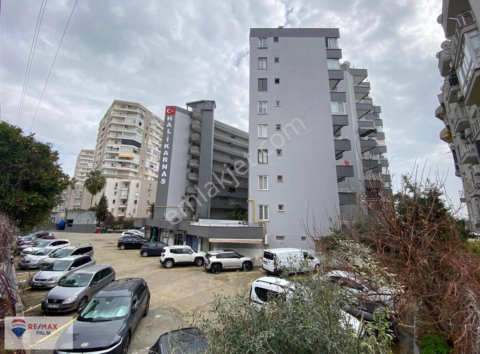 Remax Palm'den Akdeniz Mah. Halikarnas Tatil Sit.'de Satılık 2+1 - Görsel 8