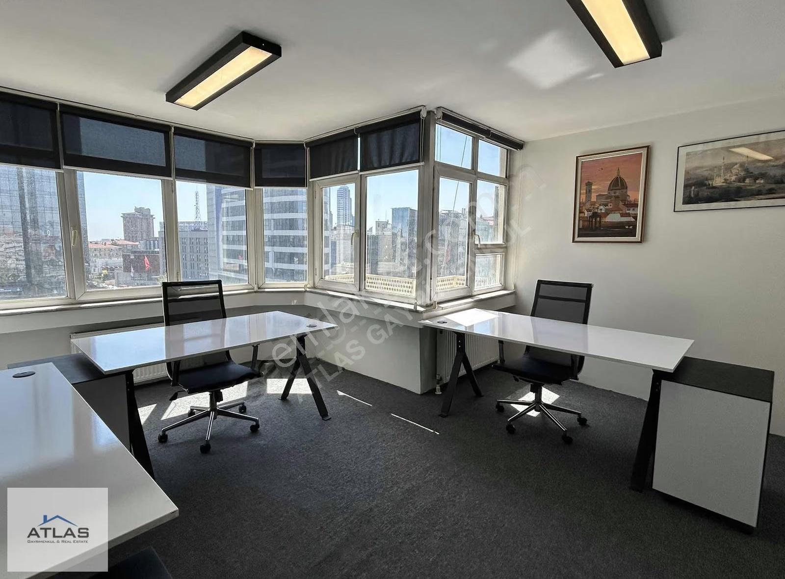 Mecidiyeköy'de Metroya Yakın Eşyalı Kiralık Ofis - Görsel 2