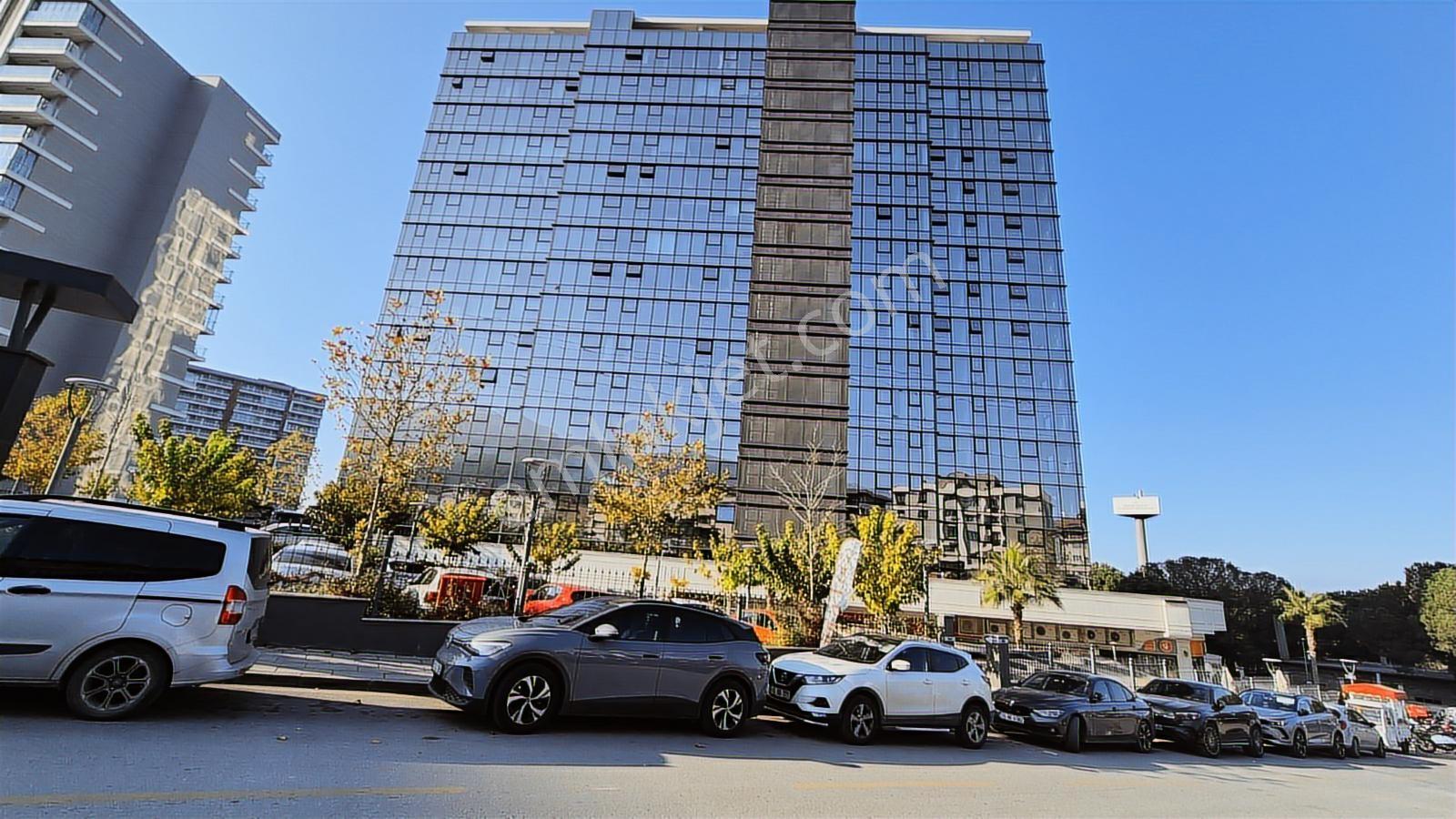Özgün Gm'den Meydan'da Kiralık 1+0 Ofis - Görsel 21