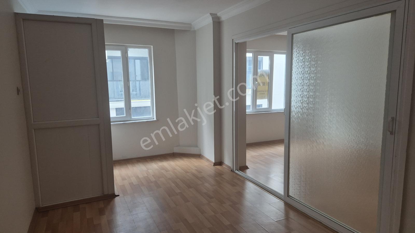 Özgün Gm'den - Çarşı Merkezde Kiralık Ofis