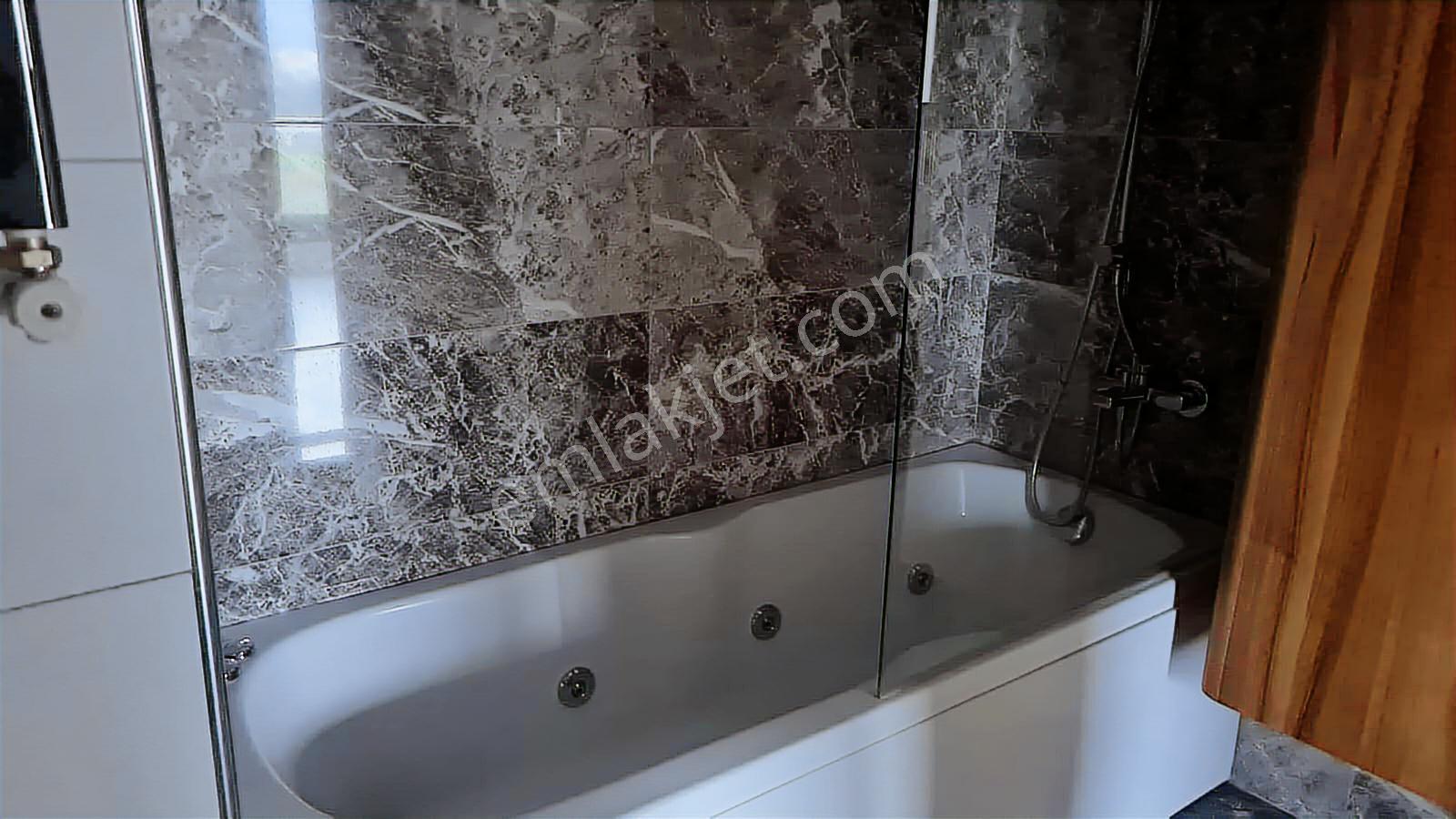 Özgün Gm'den - Güzelyurt'un En İyilerinden - Kiralık 4+1 Daire - Görsel 8