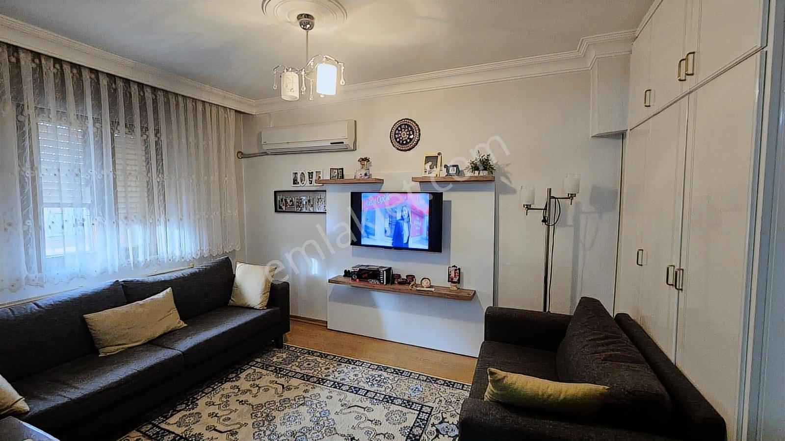 Özgün Gm'den -sakarya Mah.de Satılık 3+1 Asansörlü Ara Kat Daire - Görsel 9