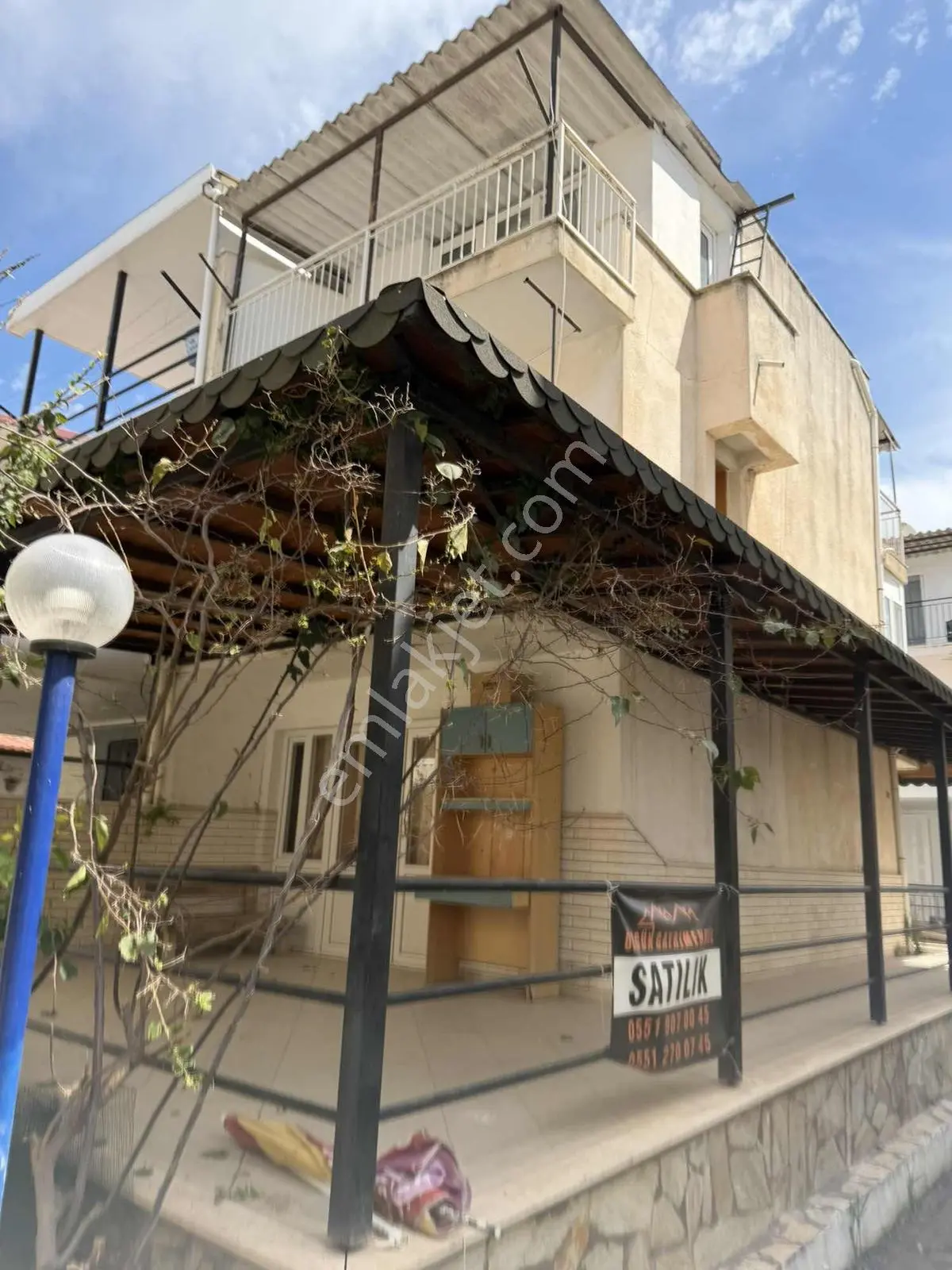 Özgün Gm'den- Denize İlk Sitede, Avm'ye Yakın Satılık Yazlık