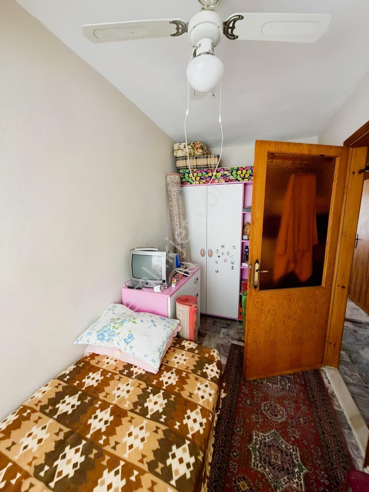 Özgün Gm'den- Denize İlk Sitede, Avm'ye Yakın Satılık Yazlık - Görsel 17