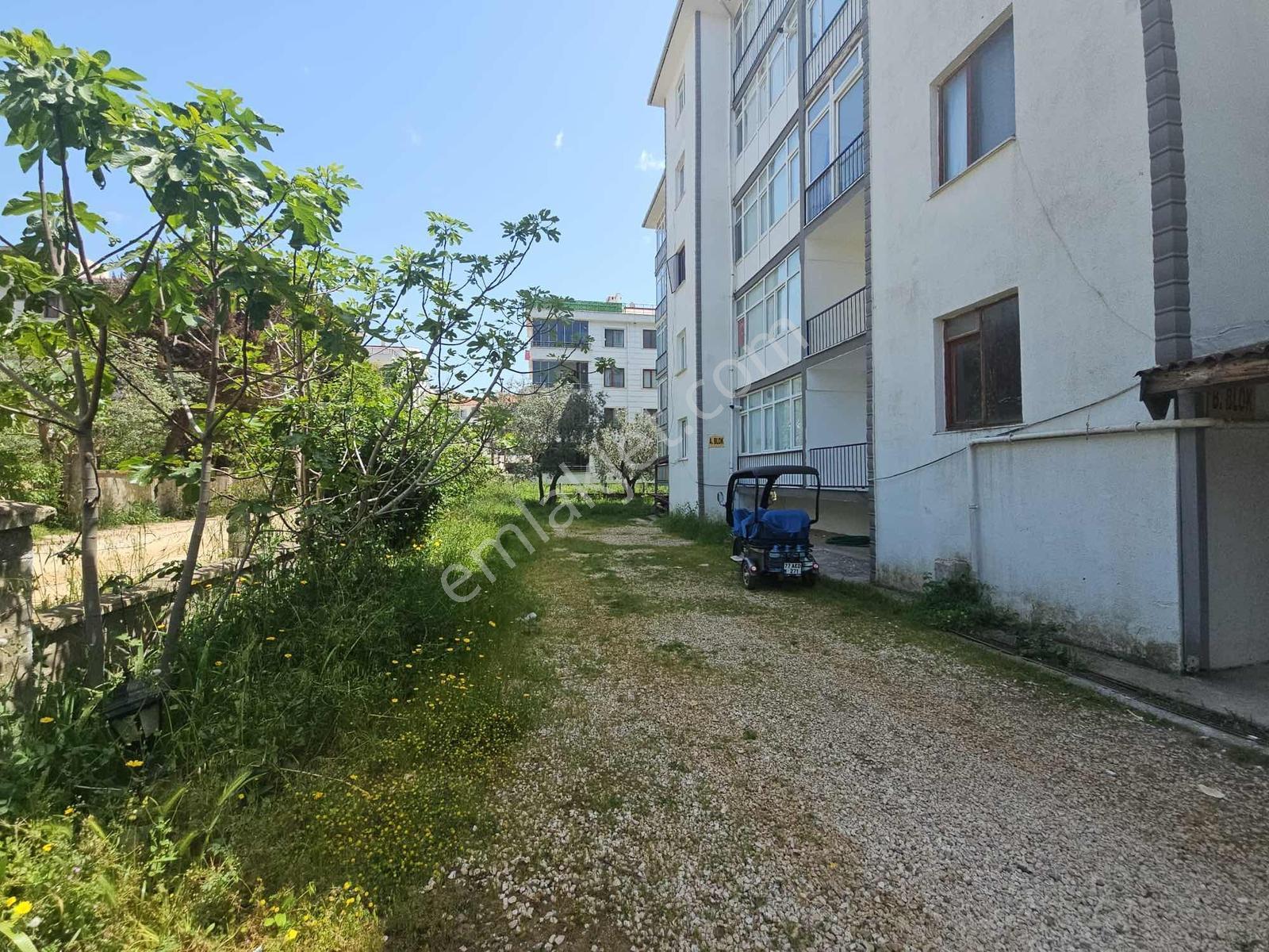 "hak-seç Emlak Armutlu"dan İskele Civarı 100 M2 2+1 Daire - Görsel 7