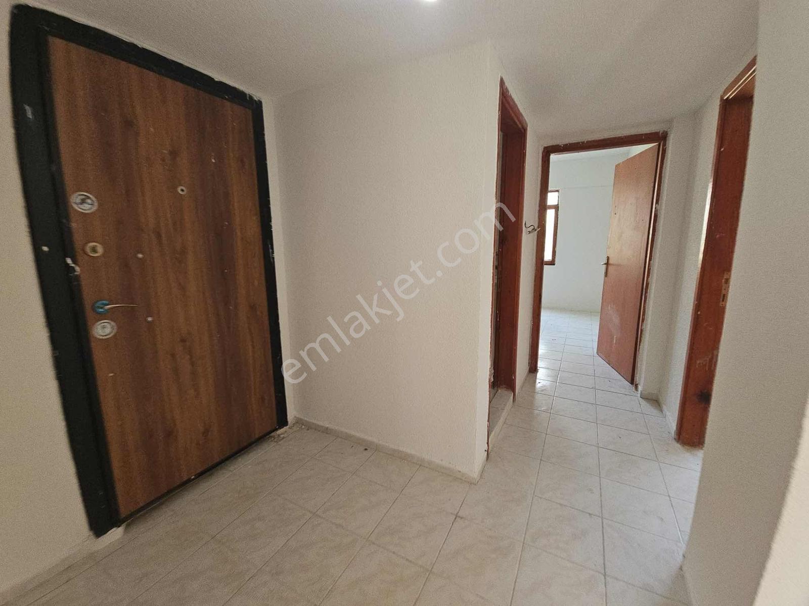 "hak-seç Emlak Armutlu"dan İskele Civarı 100 M2 2+1 Daire - Görsel 13