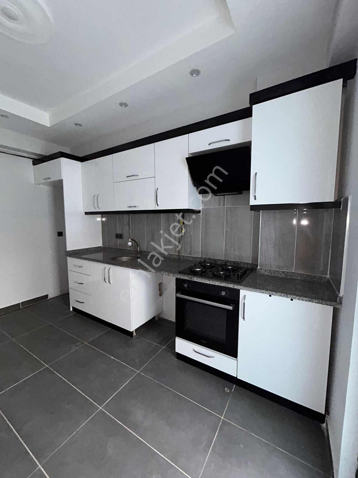 Yeni Binada Geniş Kullanımlı 4+1 Dubleks Daire - Görsel 26