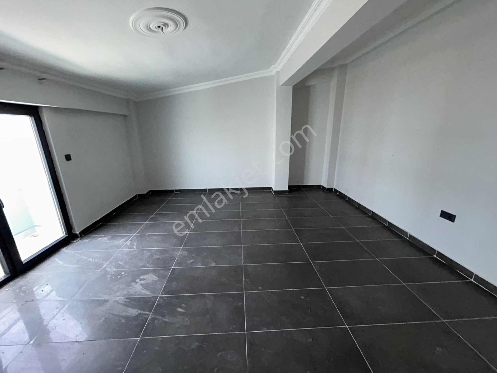 Yeni Binada Geniş Kullanımlı 4+1 Dubleks Daire - Görsel 3