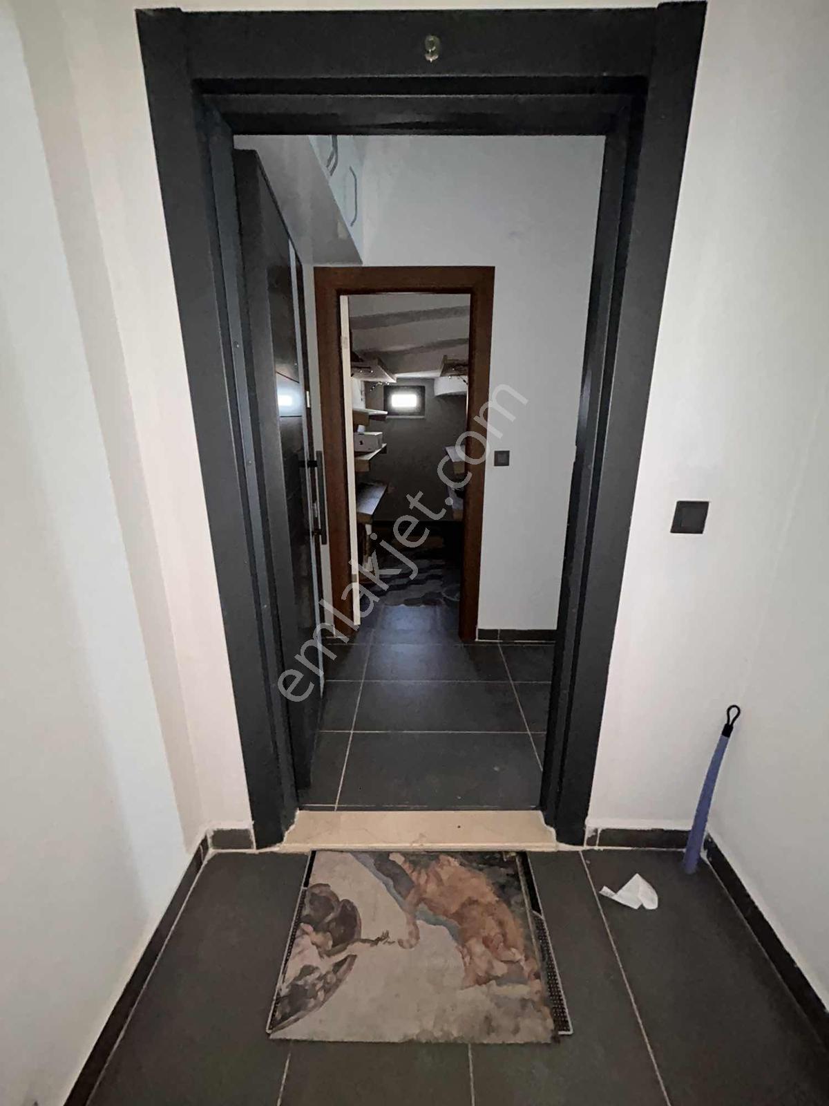 Yeni Binada Geniş Kullanımlı 4+1 Dubleks Daire - Görsel 38