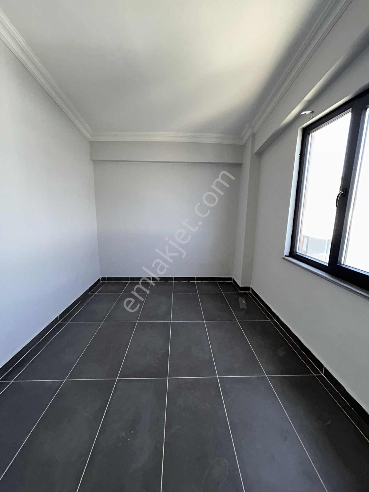 Yeni Binada Geniş Kullanımlı 4+1 Dubleks Daire - Görsel 16