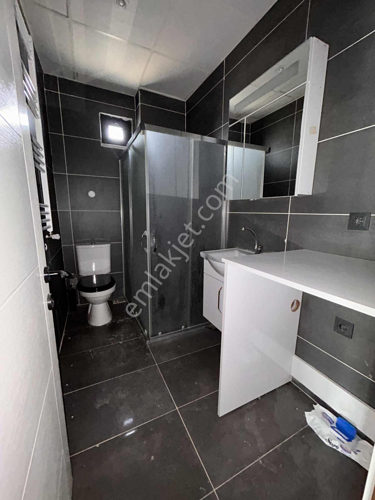 Yeni Binada Geniş Kullanımlı 4+1 Dubleks Daire - Görsel 21