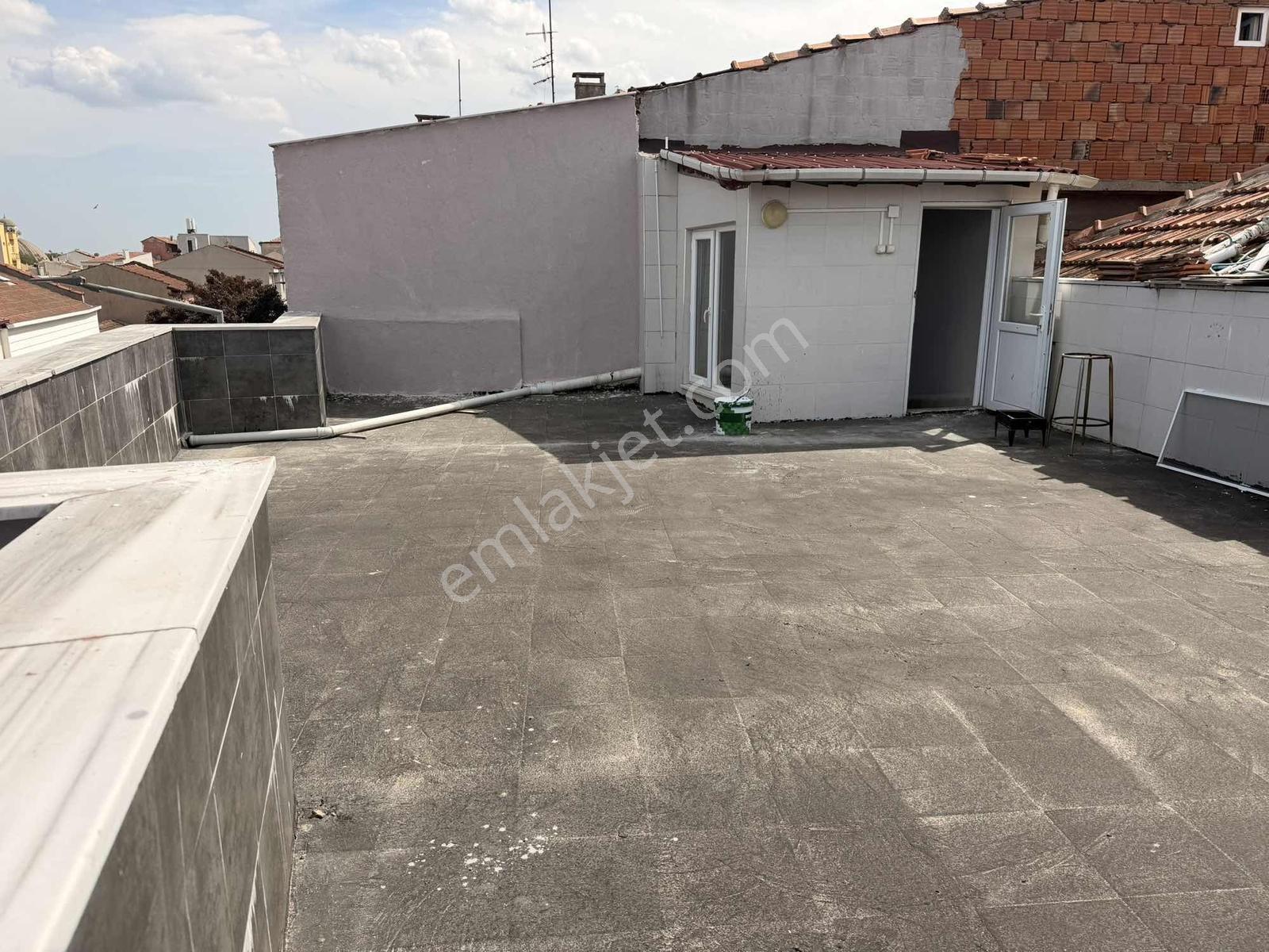 Edirne Mithatpaşa Mah. 2 Katlı Teraslı Kiralık İş Yeri - Görsel 10